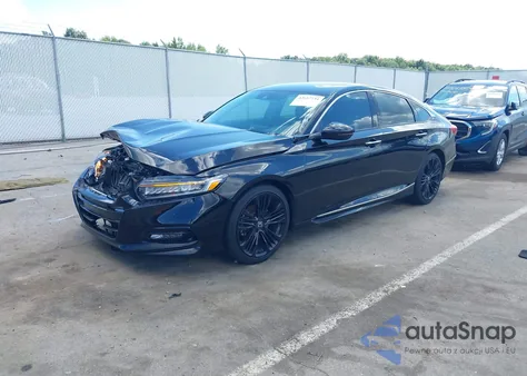 2018 Honda Accord Touring 2.0T z USA, uszkodzony, nr VIN 1HGCV2F98JA031865